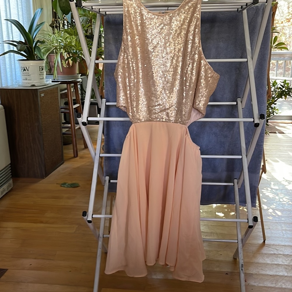 Pink Lulu’s cut-out skater dress